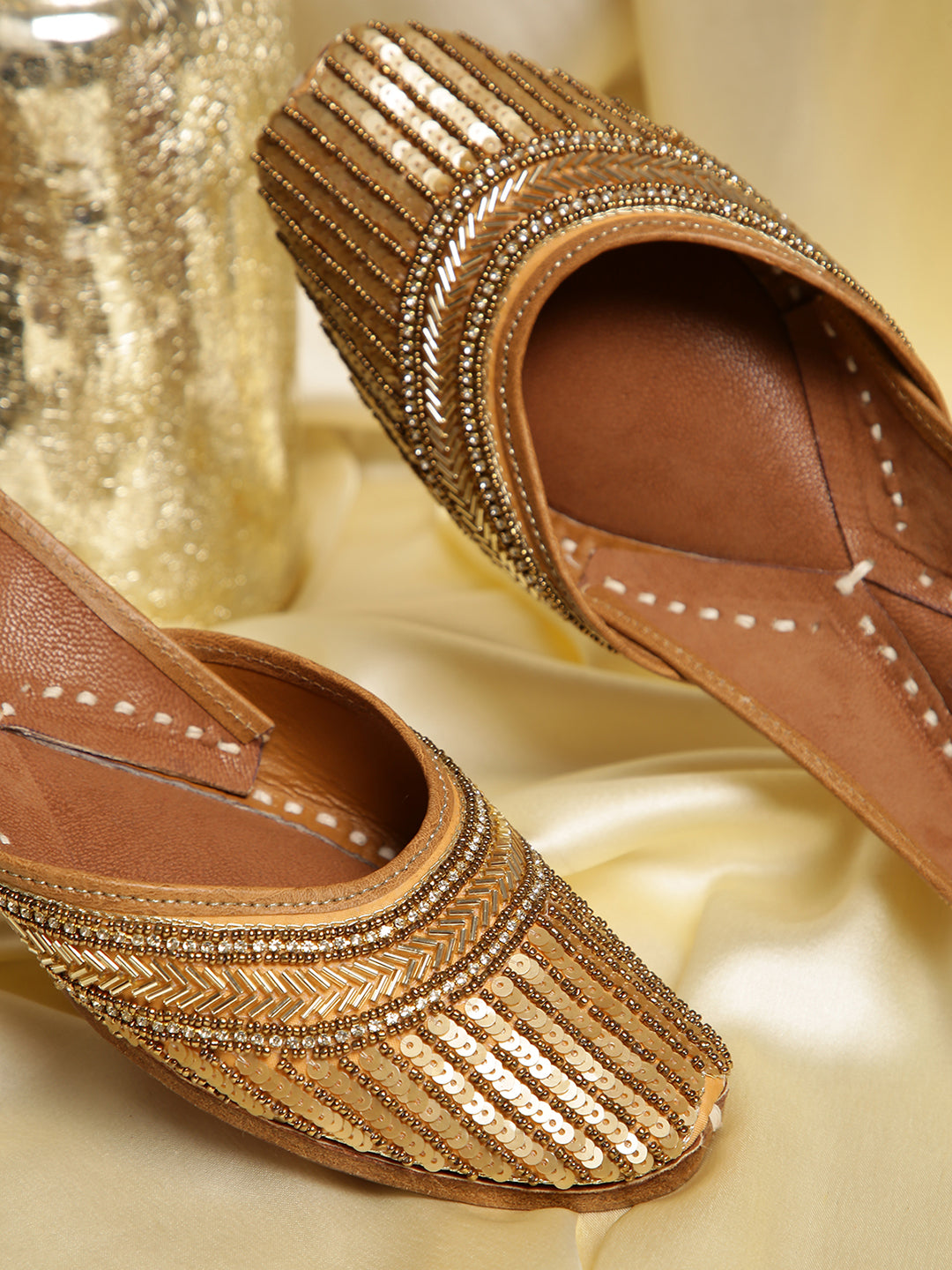 Gold Beaded Punjabi Jutti