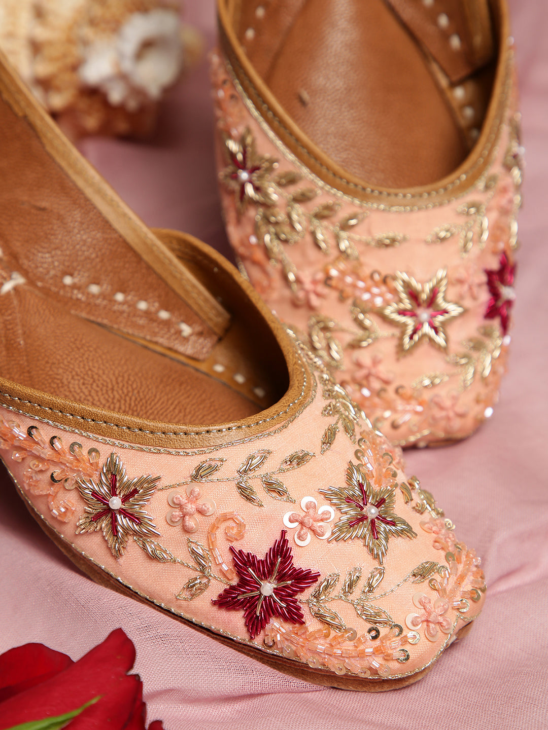 Redish Peach Floral Embellished Punjabi Jutti