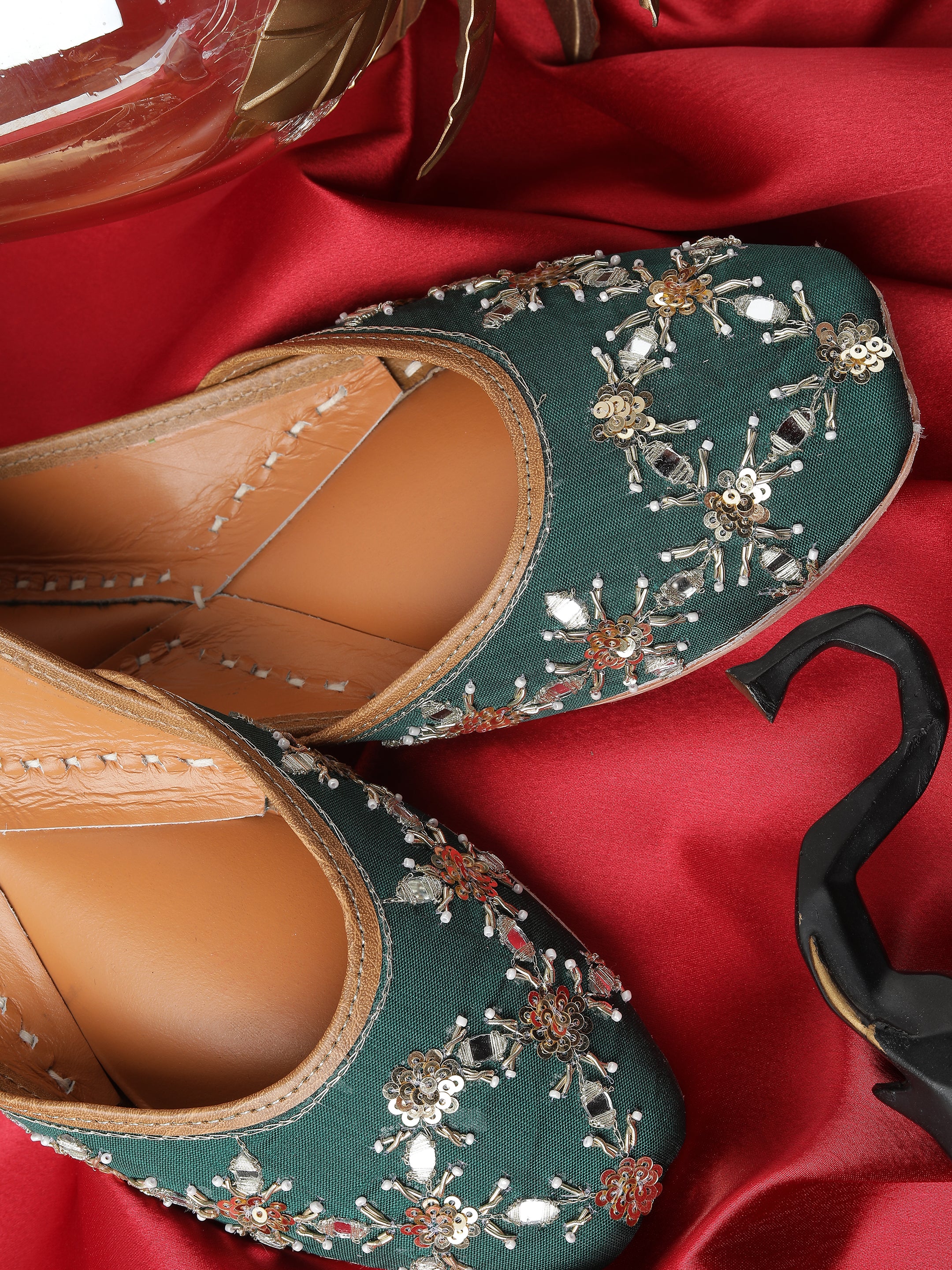 Brushwood Teal Embellished Punjabi Juttis