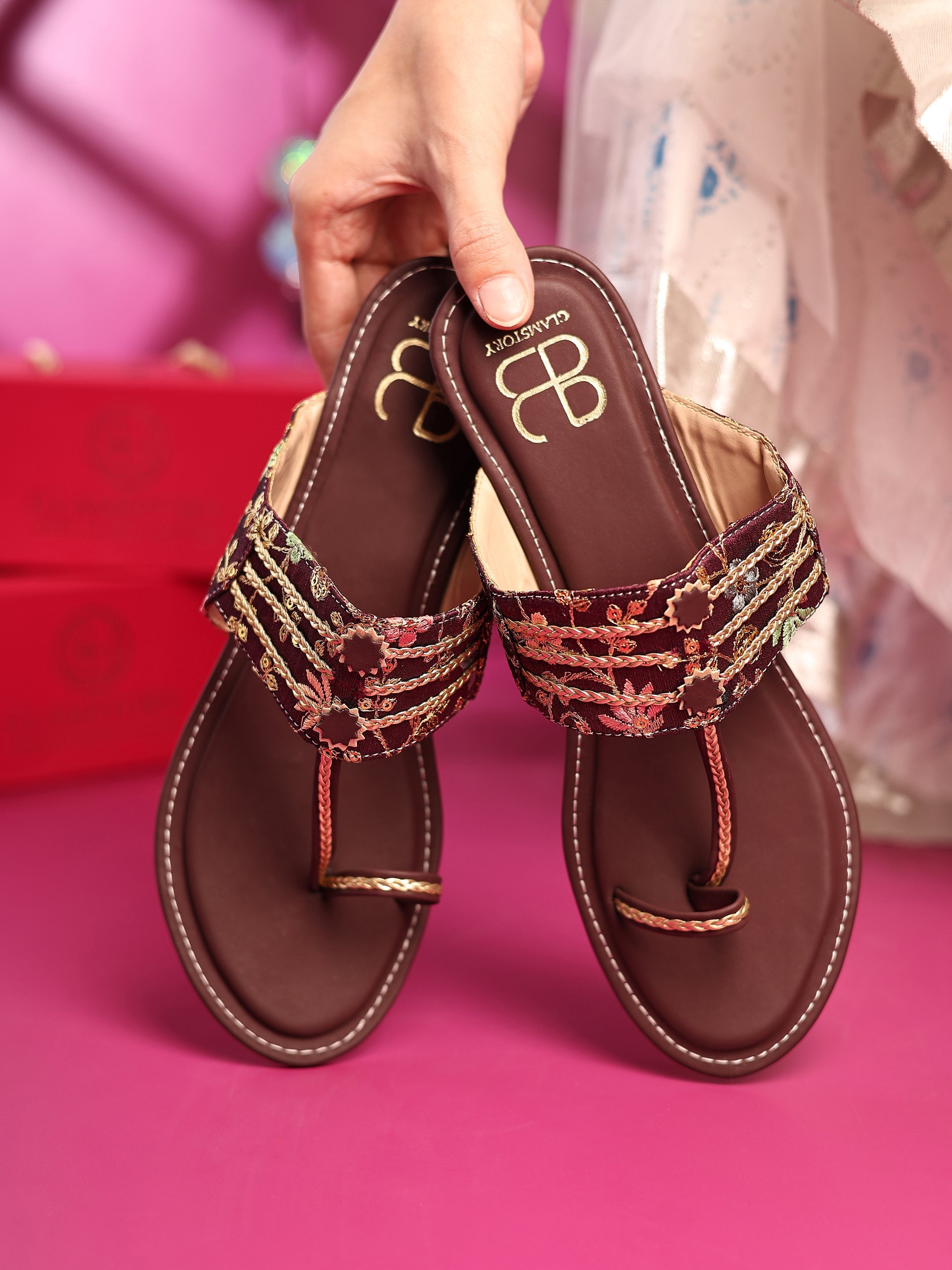Heel Kolhapuri