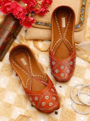 Handcrafted Pure Leather Embroidered Punjabi Jutti for Womens