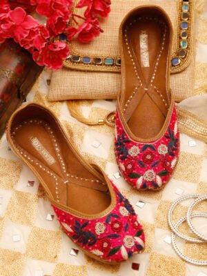 Handcrafted Pure Leather Embellished Punjabi Jutti for Womens